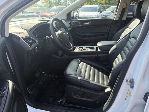 Used 2024 Ford Edge SEL w/ Convenience Package AWD/4WD image 11