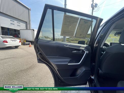 Used 2024 Toyota RAV4 XLE image 28