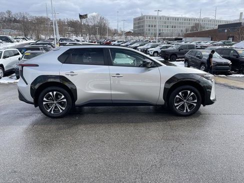 Certified 2025 Toyota bZ4X AWD w/ Weather Package image 7