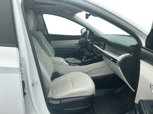 Used 2025 Hyundai Tucson SEL AWD/4WD image 22