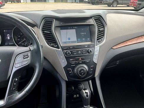 Used 2018 Hyundai Santa Fe Sport w/ 2.0T Ultimate Tech Package 05 AWD/4WD image 6