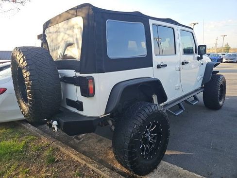 Used 2016 Jeep Wrangler Unlimited Sahara w/ Dual Top Group image 3