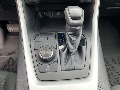 Used 2023 Toyota RAV4 Woodland Edition image 23