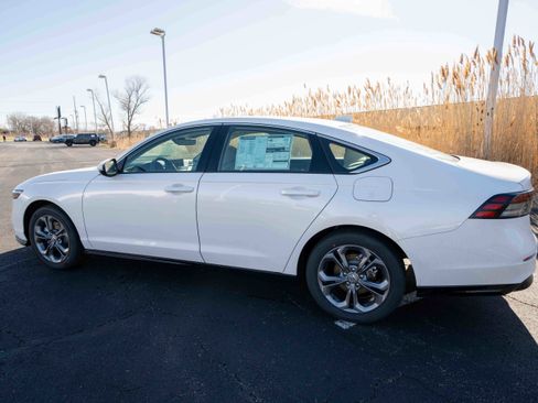 New 2026 Honda Accord EX-L image 4