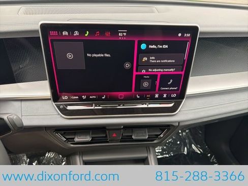 New 2026 Volkswagen Tiguan SE image 11