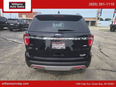 Used 2016 Ford Explorer XLT w/ Equipment Group 202A AWD/4WD image 4