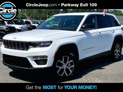 Certified 2024 Jeep Grand Cherokee Limited AWD/4WD image 1
