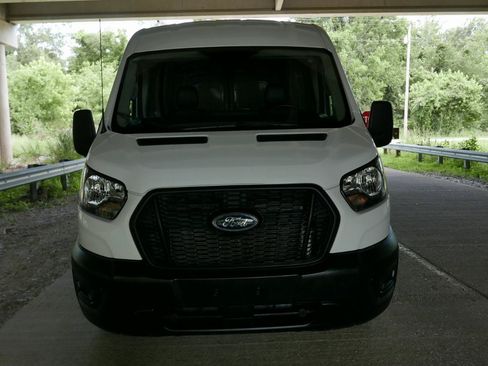 Used 2024 Ford Transit 250 148 Medium Roof Extended AWD image 21