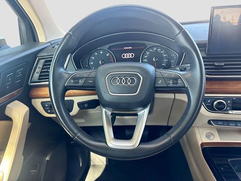 Used 2021 Audi Q5 2.0T Premium w/ Convenience Package image 11