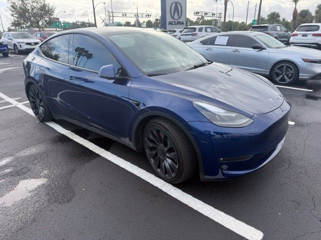 Used 2023 Tesla Model Y Performance AWD/4WD image 2