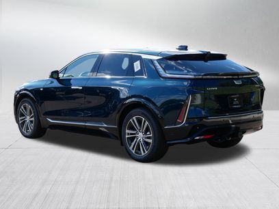 New 2026 Cadillac Lyriq Premium Luxury