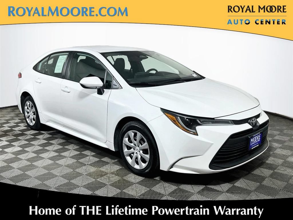 Certified 2024 Toyota Corolla LE FWD image 1