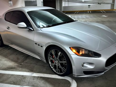 Used 2011 Maserati GranTurismo S RWD image 6