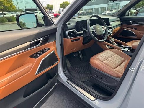 Certified 2025 Kia Telluride SX Prestige X-Line AWD/4WD image 15