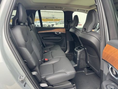 Certified 2024 Volvo XC90 T8 Plus w/ Protection Package Premier image 29