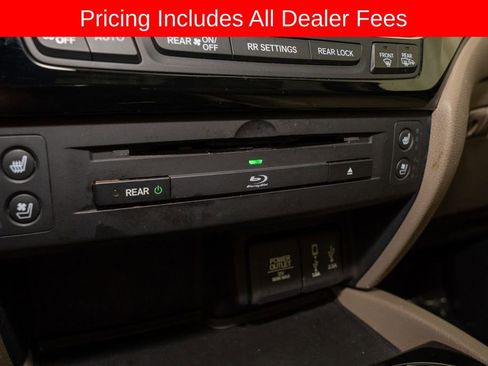 Used 2017 Honda Pilot Elite image 22