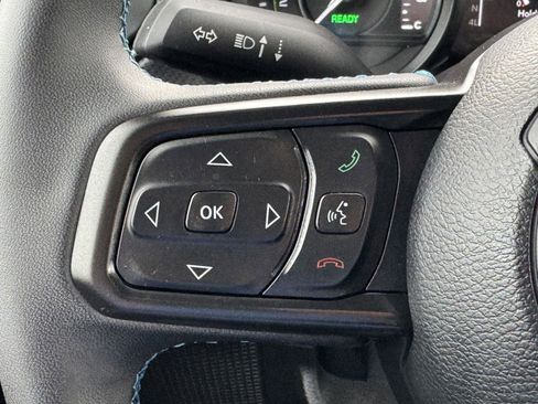 Used 2025 Jeep Wrangler Unlimited Rubicon 4xe w/ Convenience Group image 22