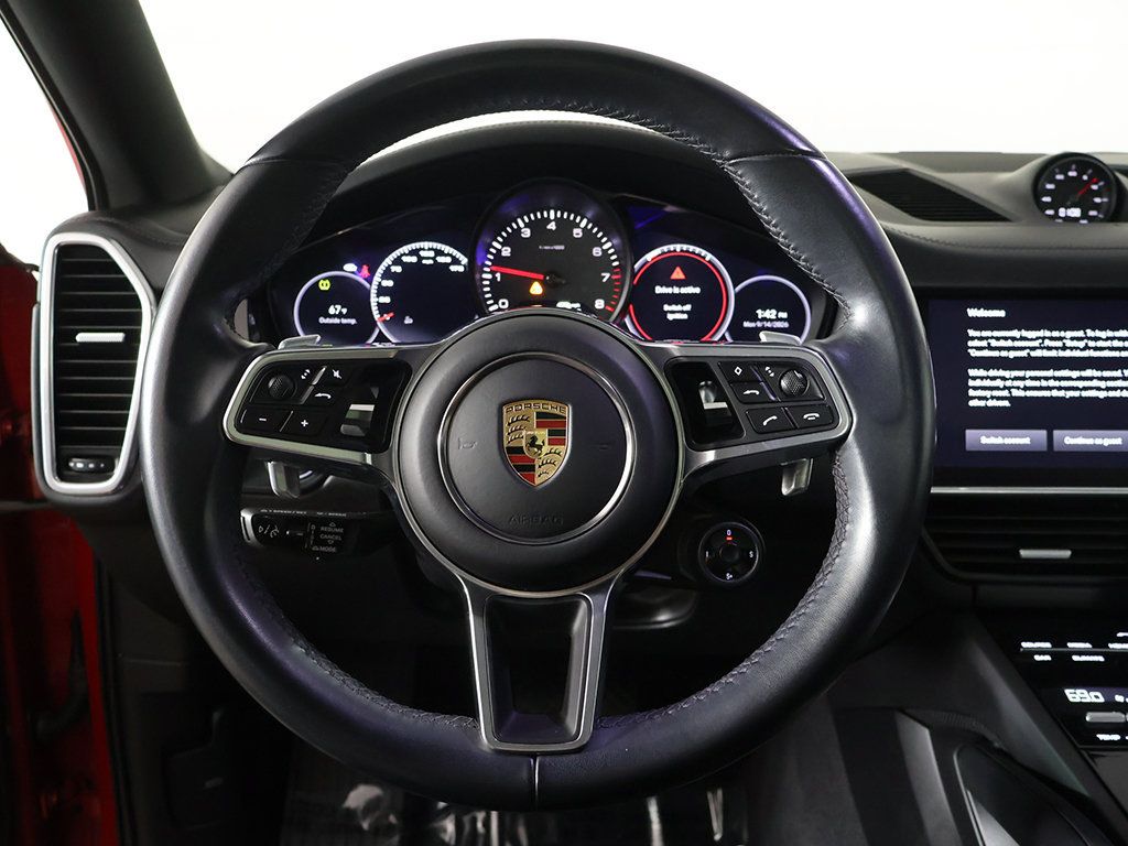 Used 2023 Porsche Cayenne Coupe w/ Towing Package w/o Tow Ball AWD/4WD image 38