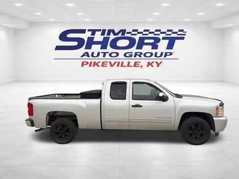 Used 2011 Chevrolet Silverado 1500 LT w/ All-Star Edition image 4