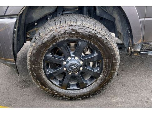 Used 2022 RAM 3500 Laramie AWD/4WD image 10
