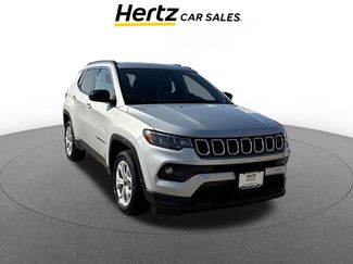 Used 2025 Jeep Compass Latitude video 1