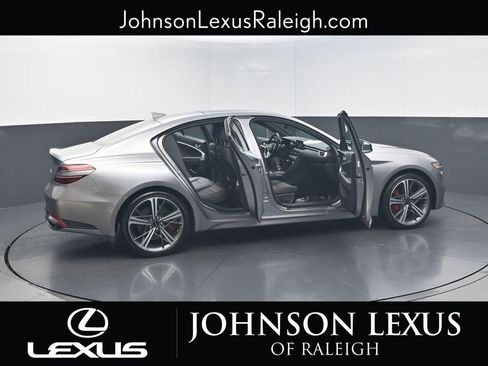 Used 2024 Genesis G70 2.5T w/ Sport Prestige Package image 23