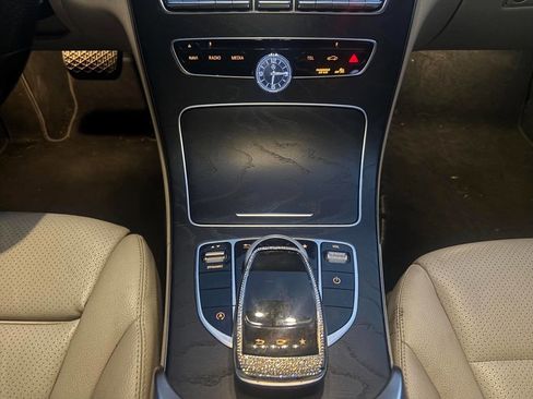 Used 2016 Mercedes-Benz C 300 Sedan w/ Surround View Package image 29