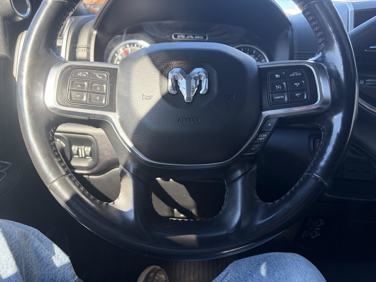 Used 2021 RAM 2500 Laramie AWD/4WD image 27