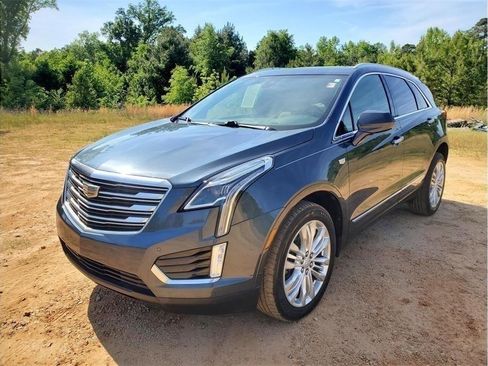 Used 2019 Cadillac XT5 Premium Luxury FWD image 16