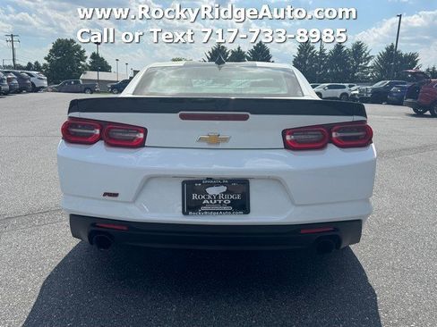 Used 2019 Chevrolet Camaro LT RWD image 6