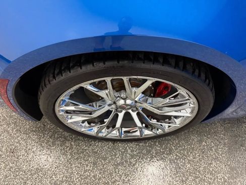 Used 2016 Chevrolet Corvette Z06 w/ 3LZ Preferred Equipment Group RWD image 27