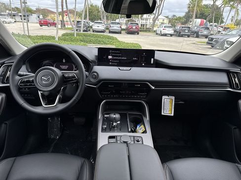 New 2026 MAZDA CX-90 Plug-In Hybrid w/ Preferred image 15