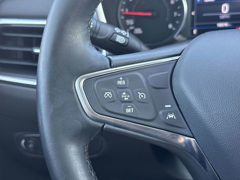 Used 2024 Chevrolet Equinox LT image 19