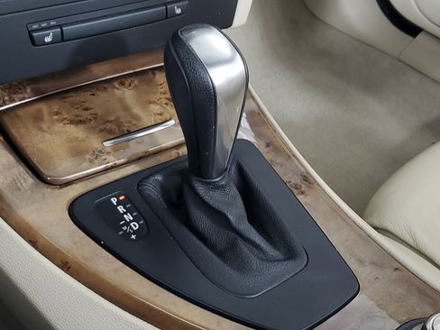 Used 2007 BMW 335i Convertible image 33