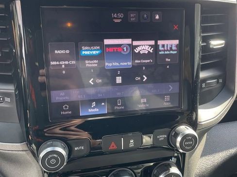 Used 2025 RAM 2500 Tradesman w/ Bed Convenience Group image 20