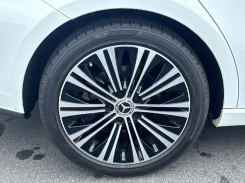 Used 2023 Mercedes-Benz CLA 250 image 5