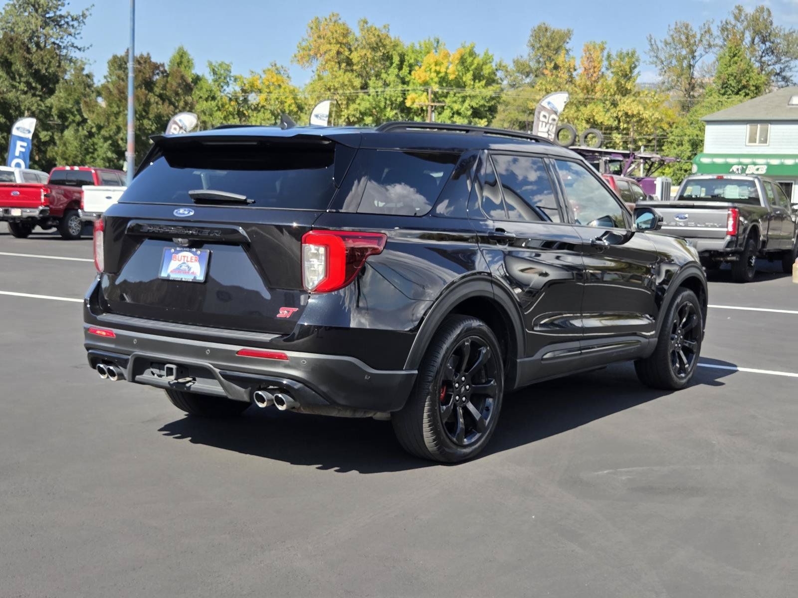 Used 2022 Ford Explorer ST w/ Equipment Group 401A AWD/4WD image 5