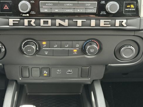 New 2026 Nissan Frontier SV image 25