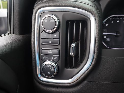 Used 2023 GMC Sierra 2500 SLE AWD/4WD image 32