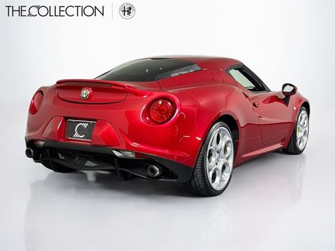 Used 2016 Alfa Romeo 4C Coupe w/ Convenience Group - Coupe RWD image 5