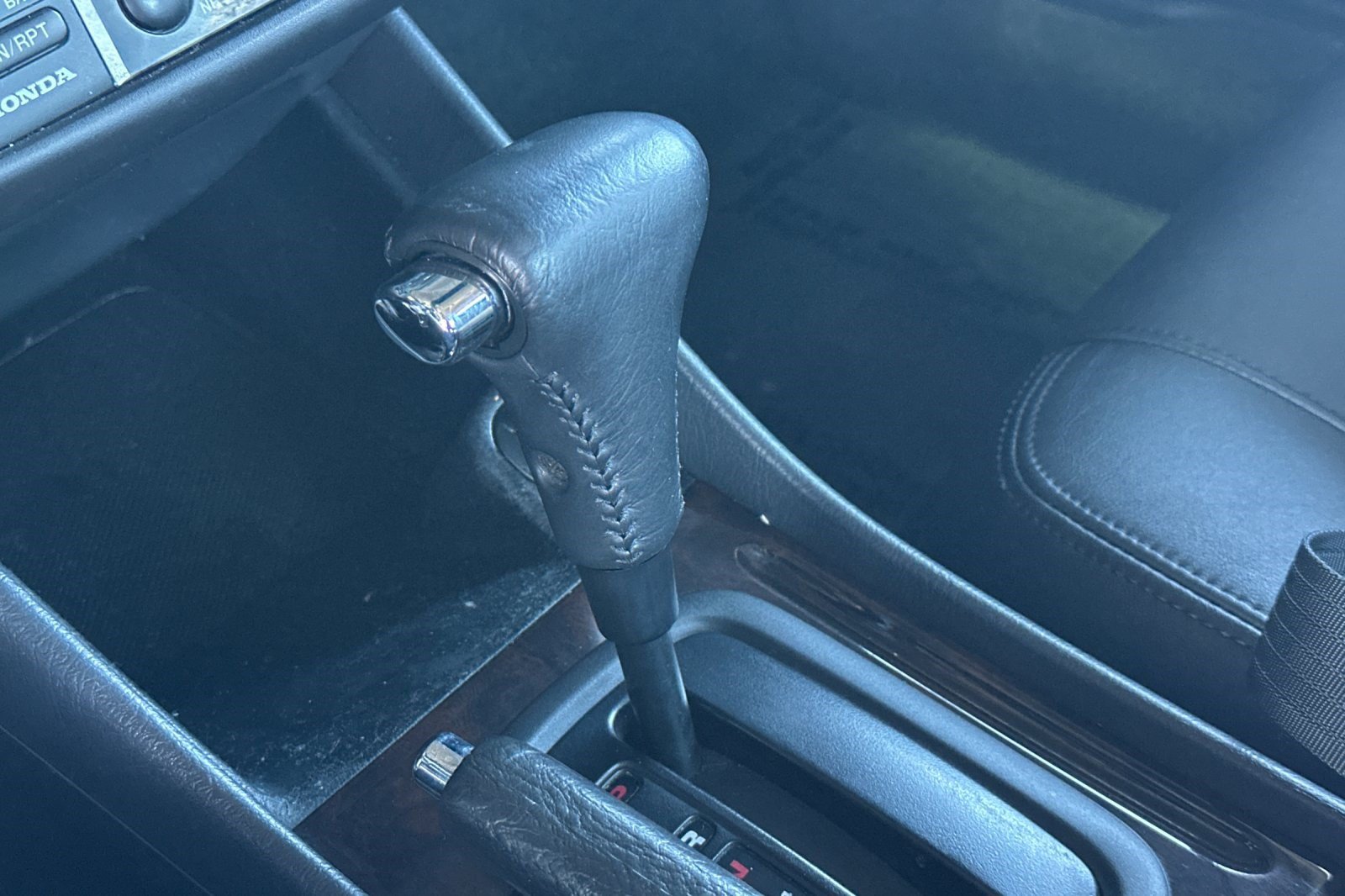 Used 2000 Honda Accord EX image 24
