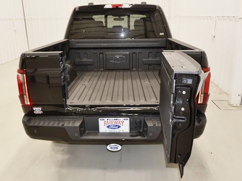 New 2025 Ford F150 Platinum w/ Equipment Group 703A Plus image 32