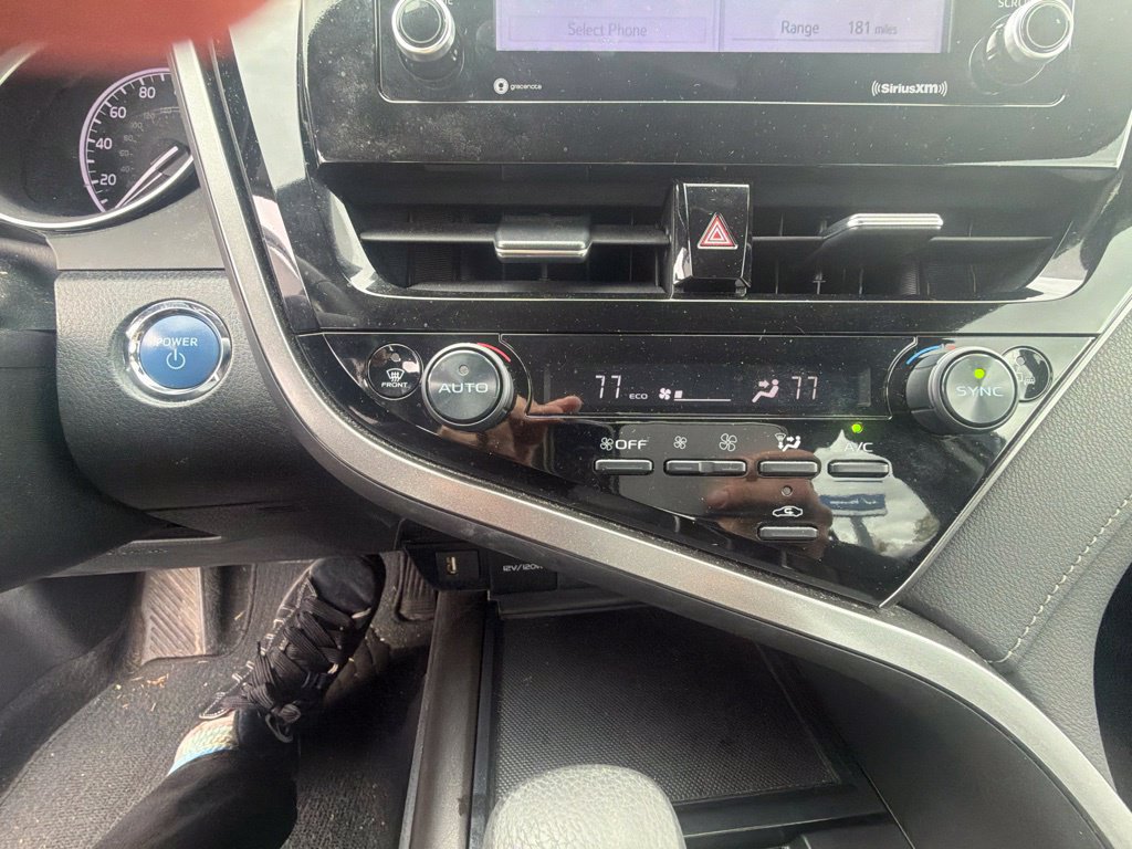 Used 2024 Toyota Camry LE w/ Cold Weather Package FWD image 21