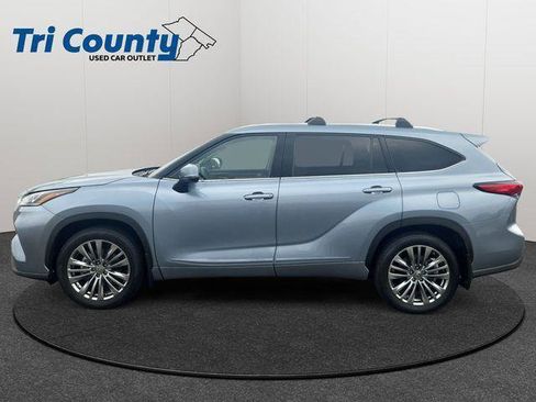Certified 2020 Toyota Highlander Limited AWD/4WD image 5