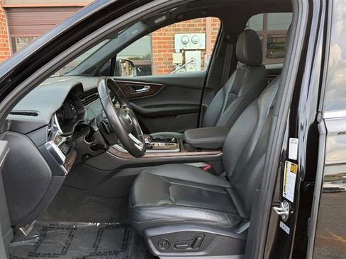 Used 2020 Audi Q7 3.0T Premium Plus AWD/4WD image 30