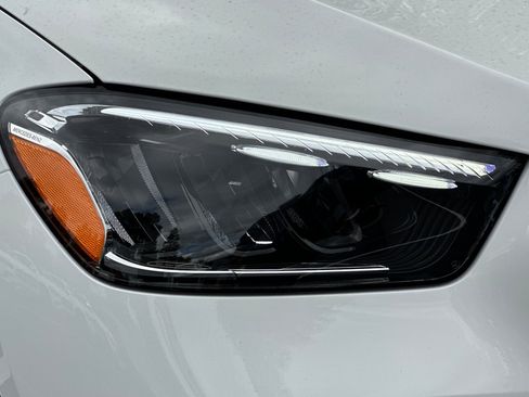 New 2026 Mercedes-Benz GLE 450e 4MATIC image 10