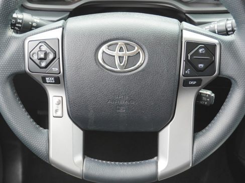 Used 2015 Toyota 4Runner Limited RWD image 29