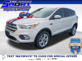Used 2017 Ford Escape SE w/ SE Cold Weather Package 360° Tour
