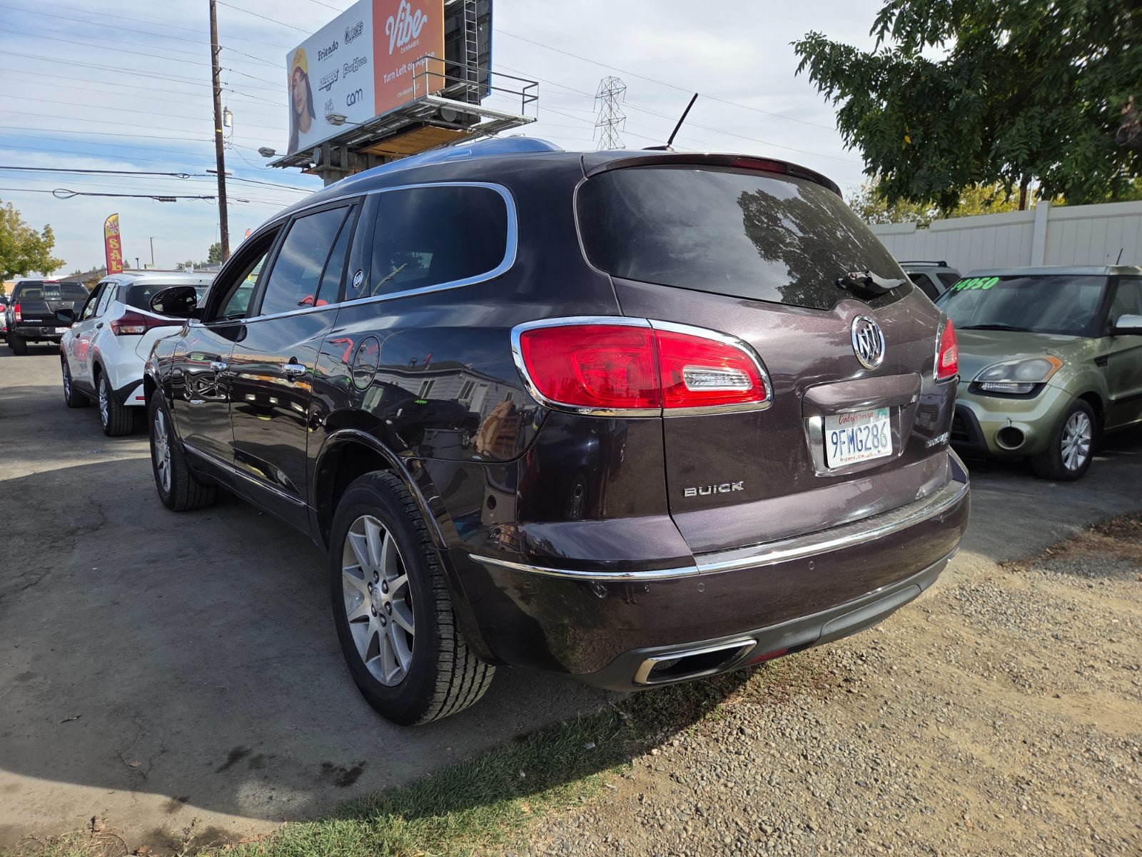 Used 2016 Buick Enclave Leather AWD/4WD image 2