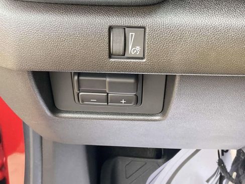 New 2026 GMC Canyon Elevation w/ Convenience Package RWD image 25